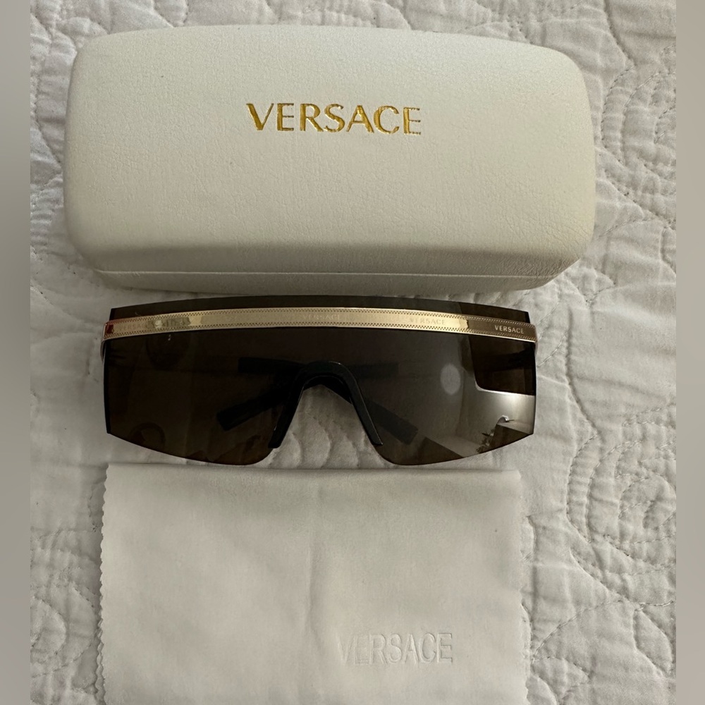 Versace sunglasses - new